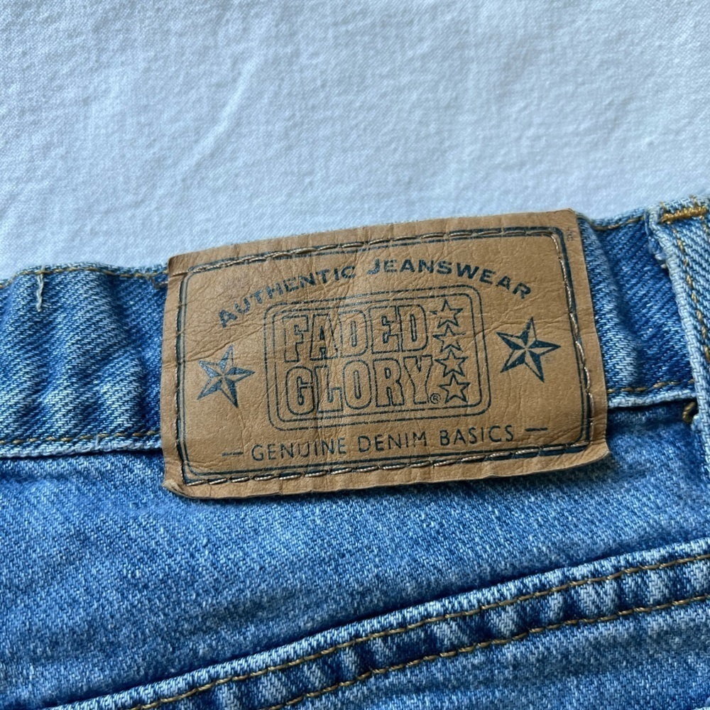 Vintage Faded Glory High Rise Mom Jeans - Picture 7 of 9